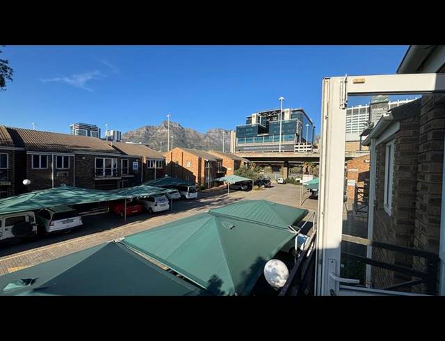 BUSINESS PROPERTY TO RENT IN FORESHORE